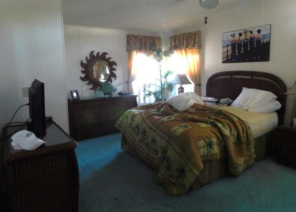 1988 Palm Harbor Manufactured Home