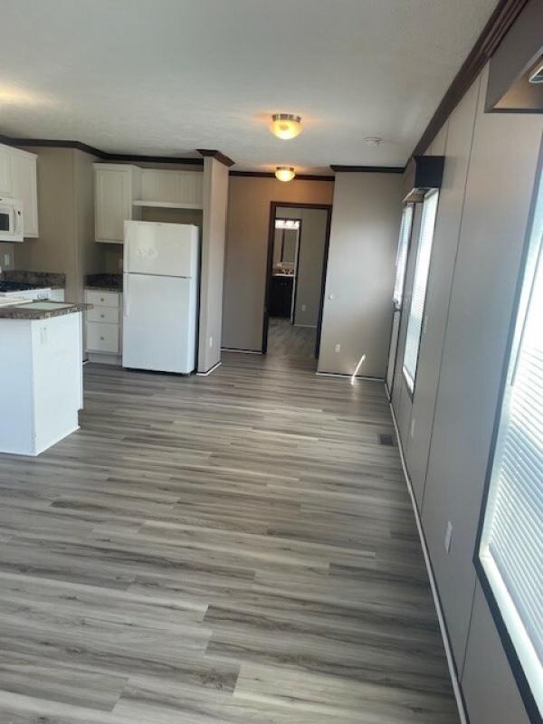 2017 Eagle River 35 LC-70S227  Home
