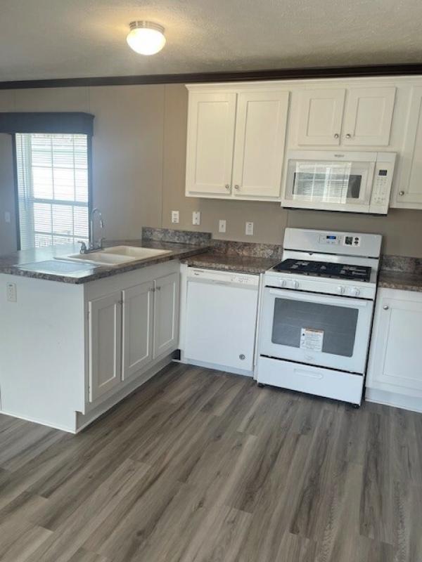 2017 Eagle River 35 LC-70S227  Home