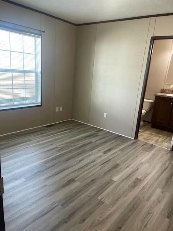 2017 Eagle River 35 LC-70S227  Home