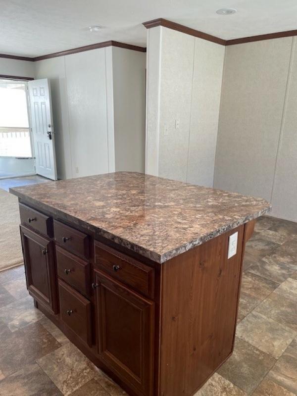 2016 SKYLINE 181 1570Q  Home