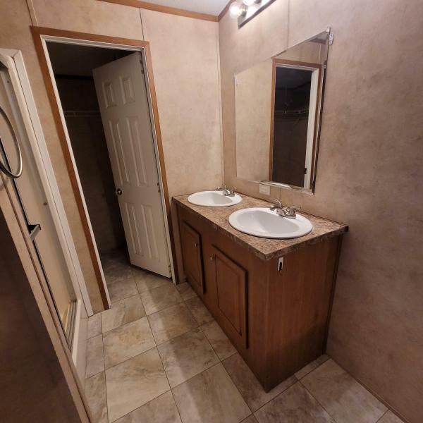 2012 CLAYTON 125 22SPC16763AH12  Home