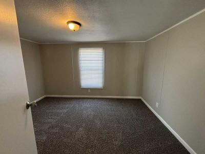 Photo 4 of 10 of home located at 173 Echo Lake E Dr Mooresville, IN 46158