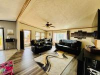 2001 Dutch  Manufactured Home