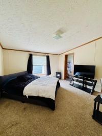 2001 Dutch  Manufactured Home