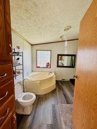 2001 Dutch  Manufactured Home
