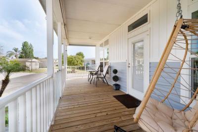 Photo 5 of 26 of home located at 6081 Crayfish Drive Orlando, FL 32822