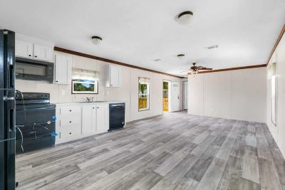 Mobile Home at 42 Tower Manor Dr Auburndale, FL 33823