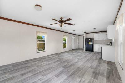 Photo 5 of 5 of home located at 42 Tower Manor Dr Auburndale, FL 33823