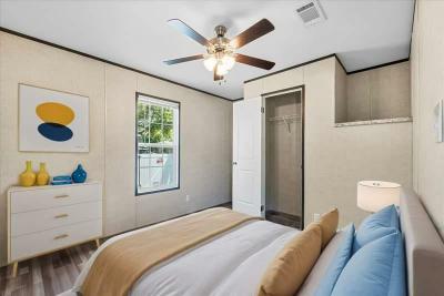 Photo 2 of 4 of home located at 110 Southland Court Avon Park, FL 33825