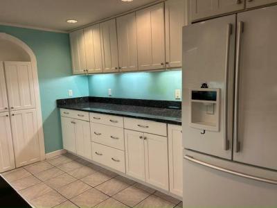 Photo 4 of 18 of home located at 38651 Tarr Drive Zephyrhills, FL 33540