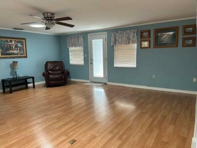 Photo 5 of 18 of home located at 38651 Tarr Drive Zephyrhills, FL 33540