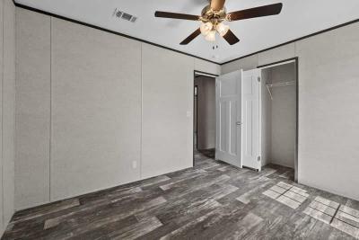 Photo 5 of 11 of home located at 6550 Hidden Oaks Drive North Fort Myers, FL 33917