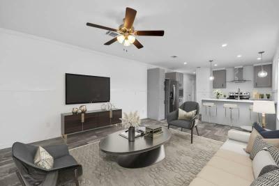 Photo 2 of 12 of home located at 16831 Oak Leaf Court. North Fort Myers, FL 33917