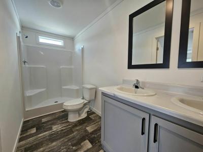 Photo 4 of 15 of home located at 6691 Hidden Oaks Dr. North Fort Myers, FL 33917