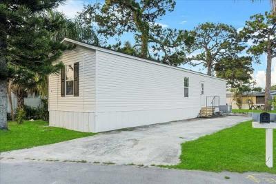 Photo 3 of 3 of home located at 33 Tangerine Avenue Fort Pierce, FL 34982