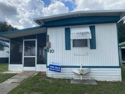 Mobile Home at 8801 E Moonrise Lane Floral City, FL 34436