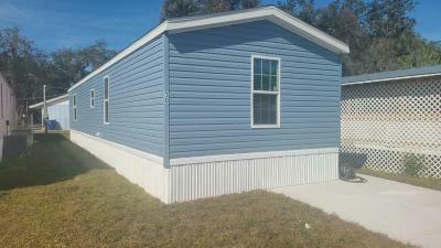 Photo 2 of 10 of home located at 414 N Ridgewood Avenue Edgewater, FL 32132