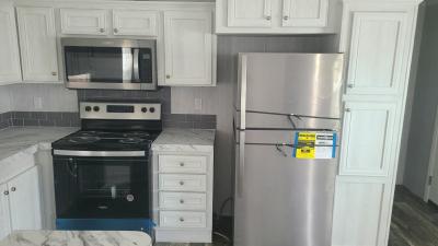 Photo 4 of 10 of home located at 414 N Ridgewood Avenue Edgewater, FL 32132