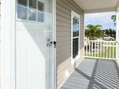 Photo 4 of 6 of home located at 37 Betty Dr Lake Placid, FL 33852