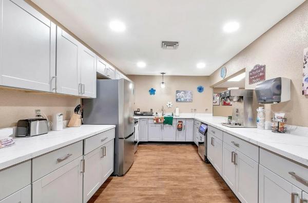 1982 Schut Homes  Manufactured Home