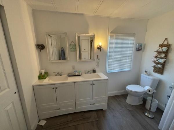 1980 DUTC Manufactured Home