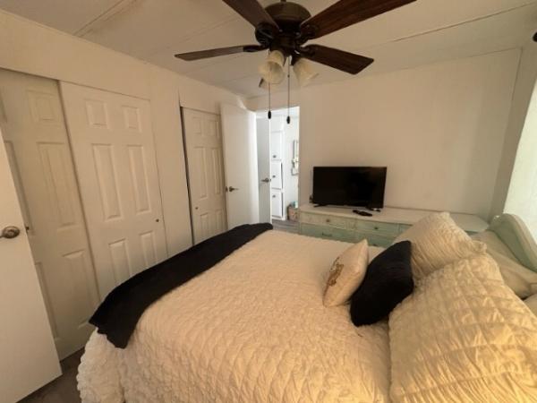 1980 DUTC Manufactured Home