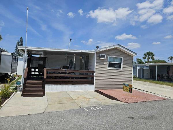 1983 Manufactured Home
