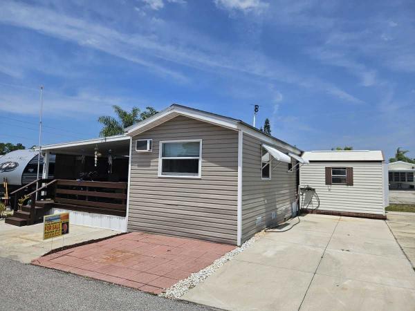 1983 Manufactured Home