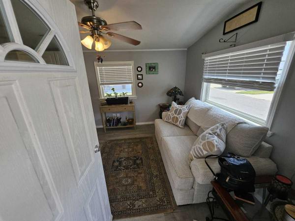 1983 Manufactured Home