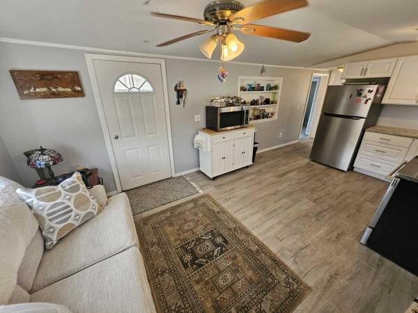 1983 Manufactured Home