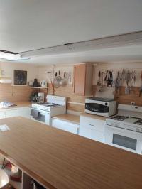1983 Manufactured Home