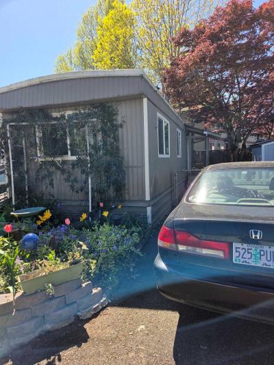 Photo 2 of 7 of home located at 843 41st Way Sp. #21 Salem, OR 97301