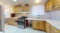 1998 Skyline 4 Bedrooms Manufactured Home