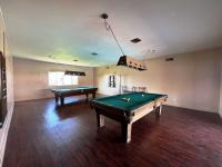 1998 Skyline 4 Bedrooms Manufactured Home