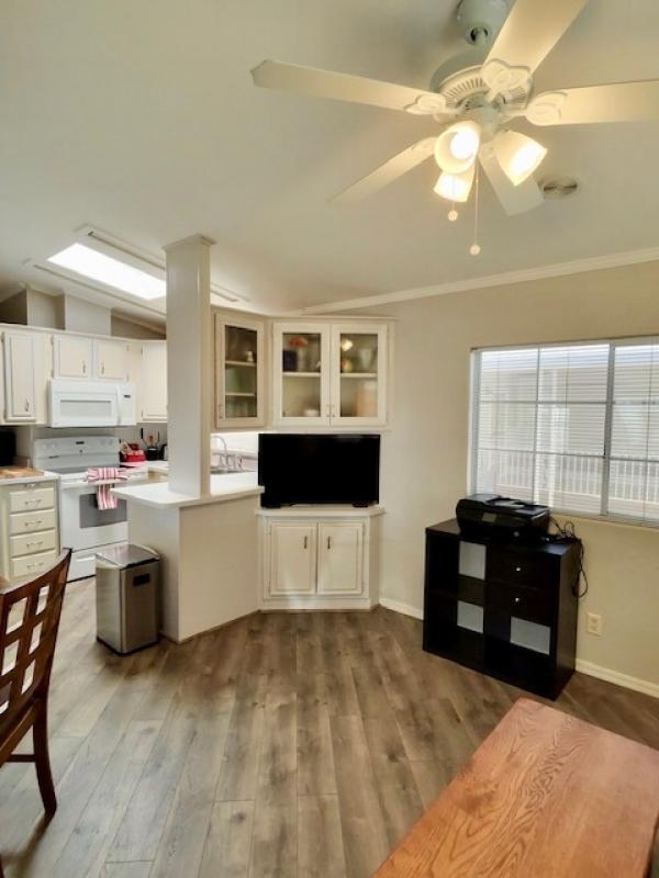 1994 CAVCO Manufactured Home