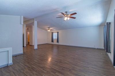 Photo 4 of 18 of home located at 6420 E. Tropicana Ave. Las Vegas, NV 89122