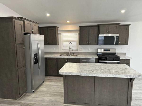 2020 Fleetwood Canyon Lake Manufactured Home