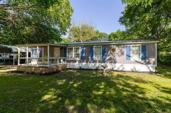 1996  Mobile Home For Sale