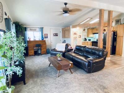 Photo 5 of 30 of home located at 8122 W. Flamingo Rd Las Vegas, NV 89147