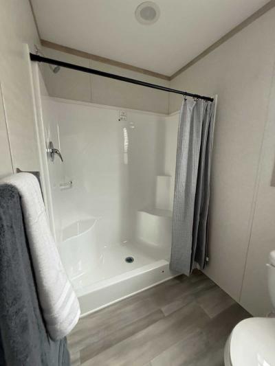 Photo 4 of 15 of home located at #S125: 4000 E 134th St Chicago, IL 60633