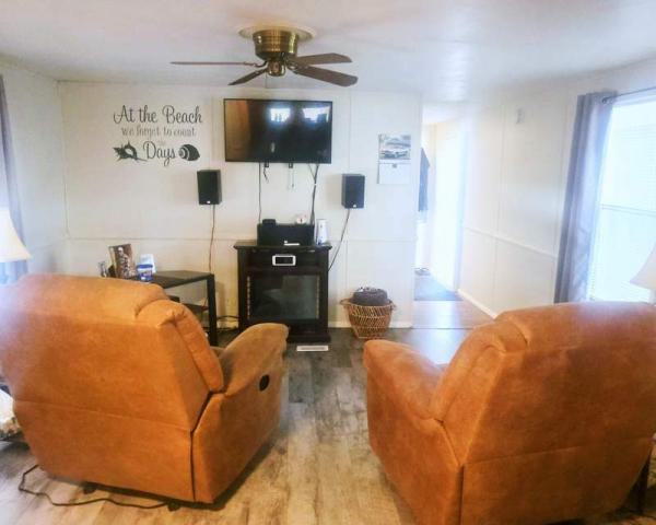 1978 CORO Manufactured Home