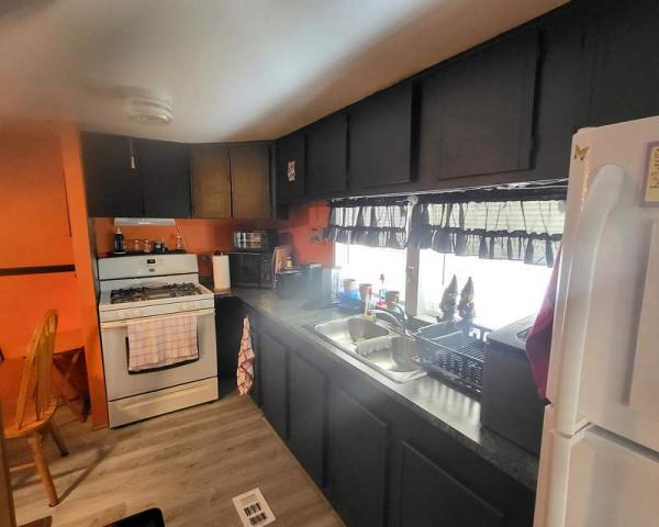 1978 CORO Manufactured Home