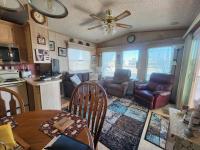 1989 Skyline Manufactured Home