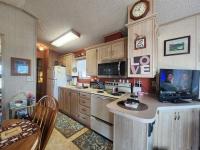 1989 Skyline Manufactured Home