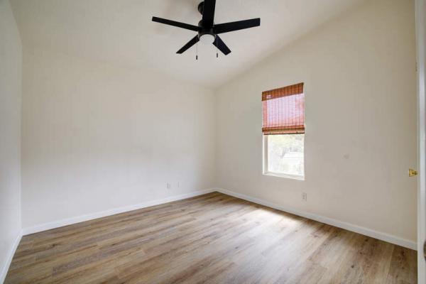 2000 Goldenwest Mobile Homes Manufactured Home