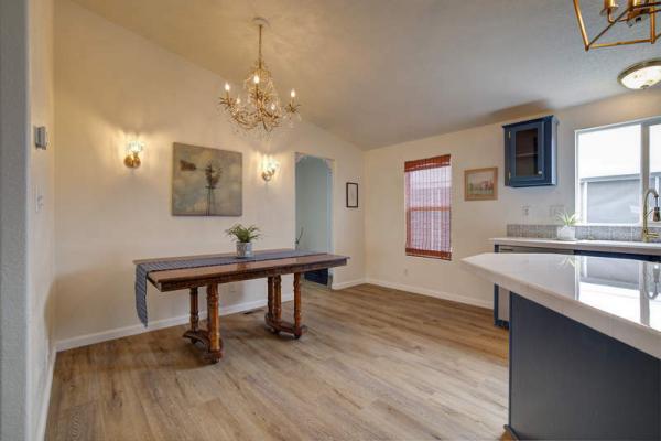 2000 Goldenwest Mobile Homes Manufactured Home