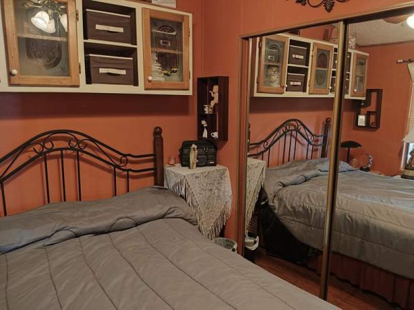 1987 Park Manufactured Home
