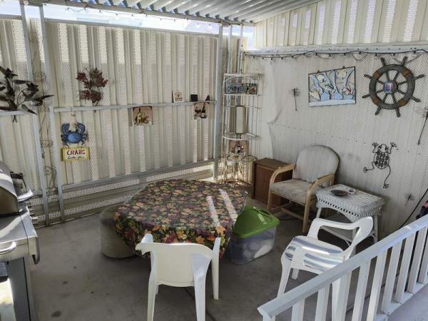 1987 Park Manufactured Home