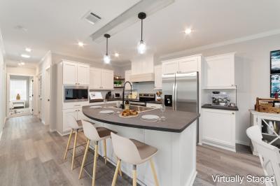 Photo 3 of 18 of home located at 512 Rahm Way Lady Lake, FL 32159